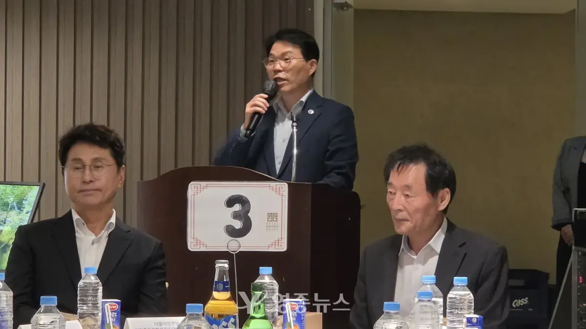 영종2동, 어르신 400여 명 초청 경로위안잔치 개최…존경과 감사의 마음 전해